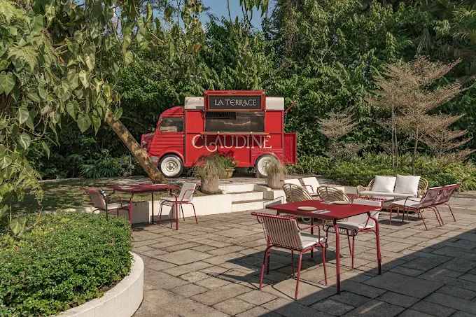 La Terrace3