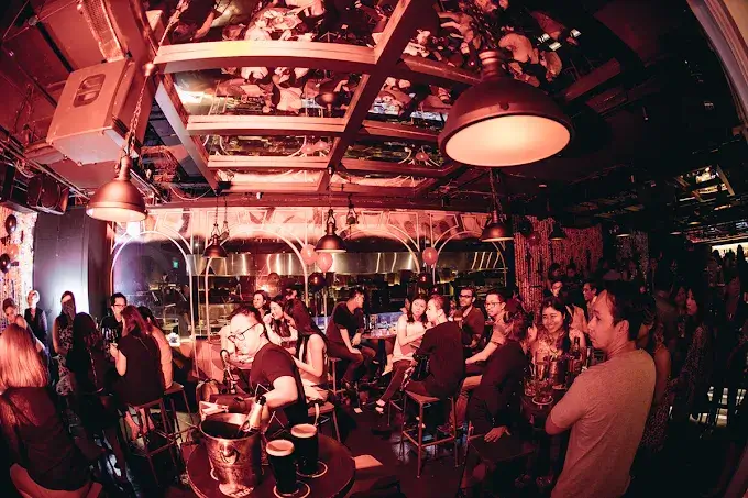 Acid Bar & Restaurant2