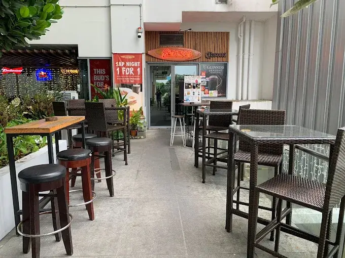 Georges Hideout @ Seletar